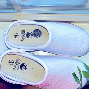 00s clogs #y2k